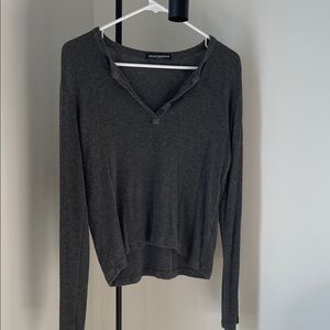 Women's Gray Long Sleeve Top